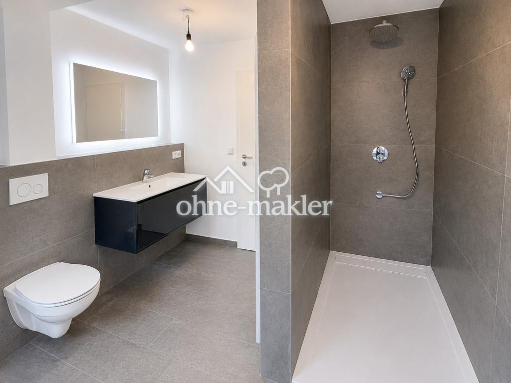 Sanierte 3-Zi.-Wohnung mit Südbalkon, EBK und Garage - Photo 3