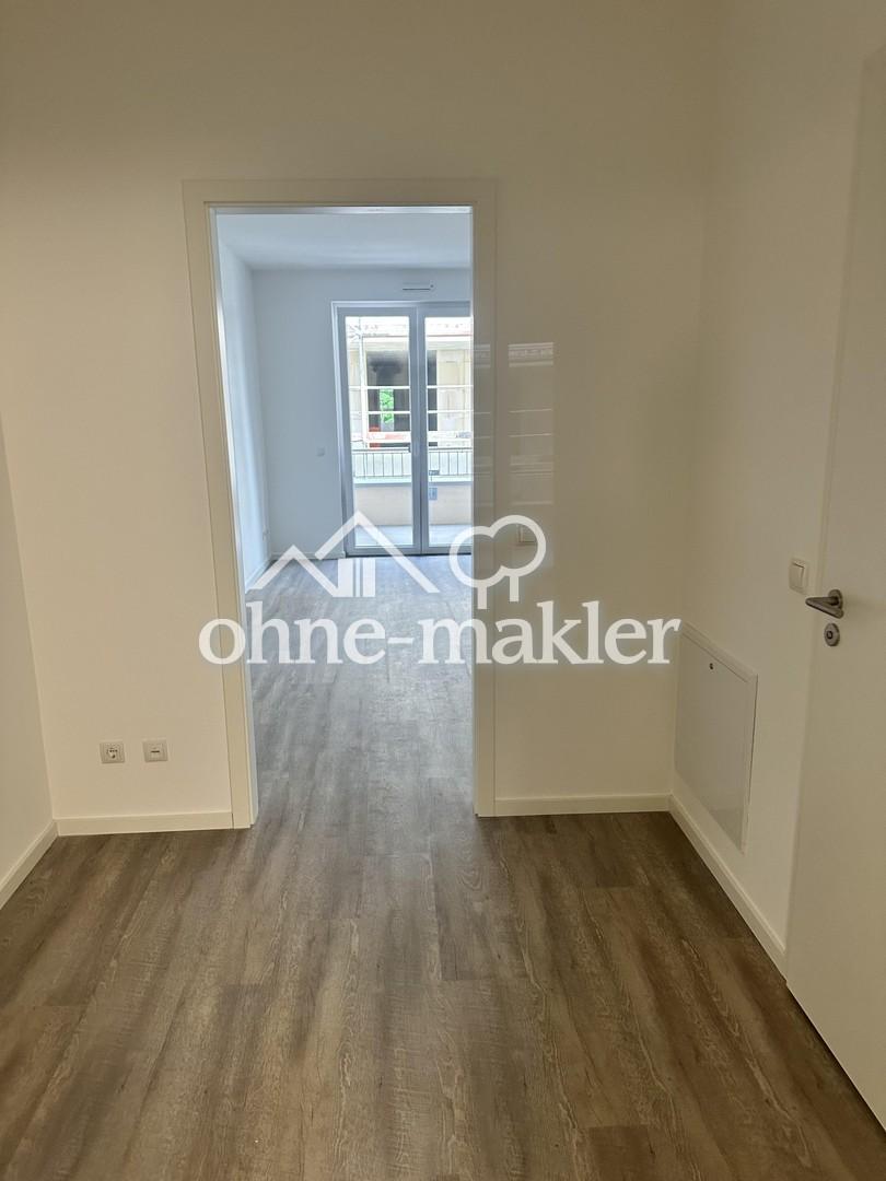 Exklusive 1-Zimmer-Wohnung mit Balkon, Aufzug und Tiefgaragenstellplatz - Photo 5