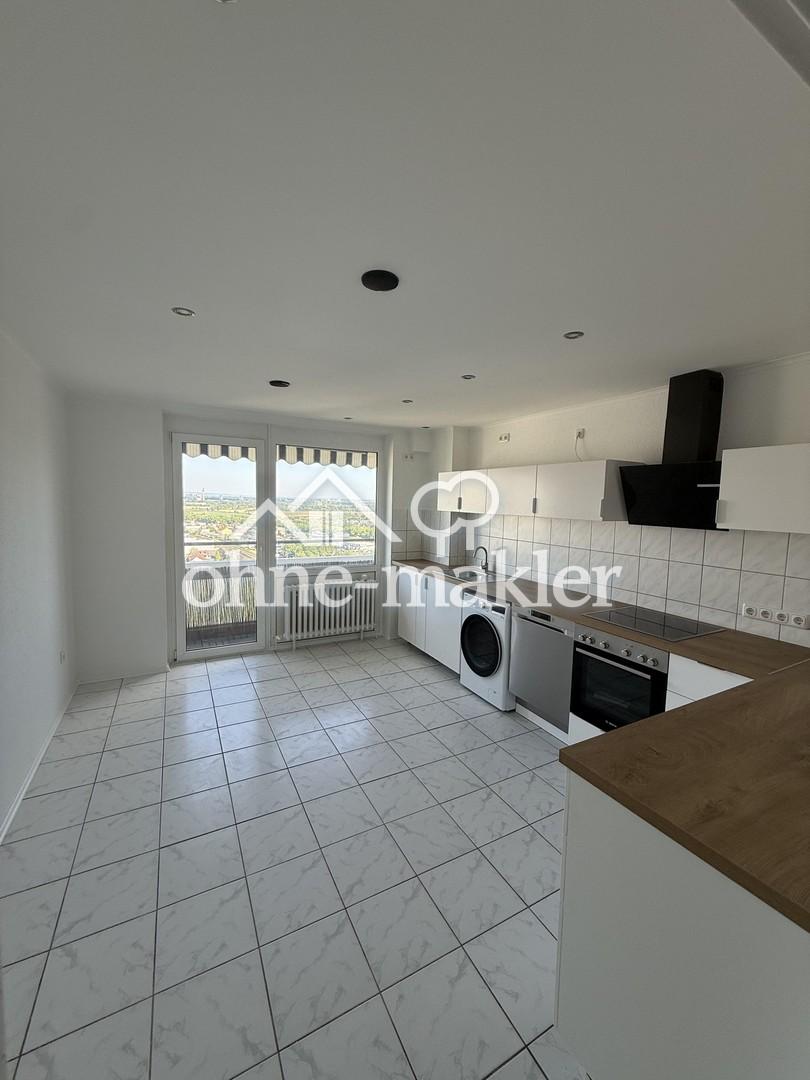 Erstbezug: Klimatisierte 2-Zimmer-Wohnung mit neuer Einbauküche & Panoramablick - Photo 2