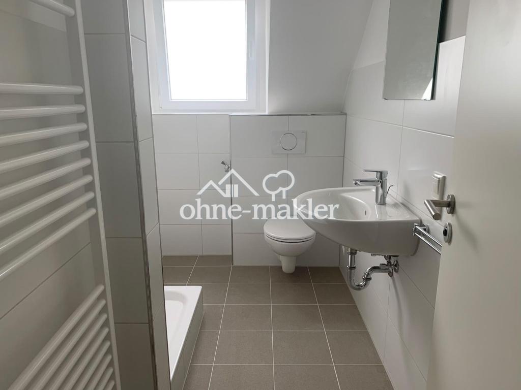 Kernsanierte 2-Zimmer-Wohnung in der Karlsruher Weststadt - Foto 2