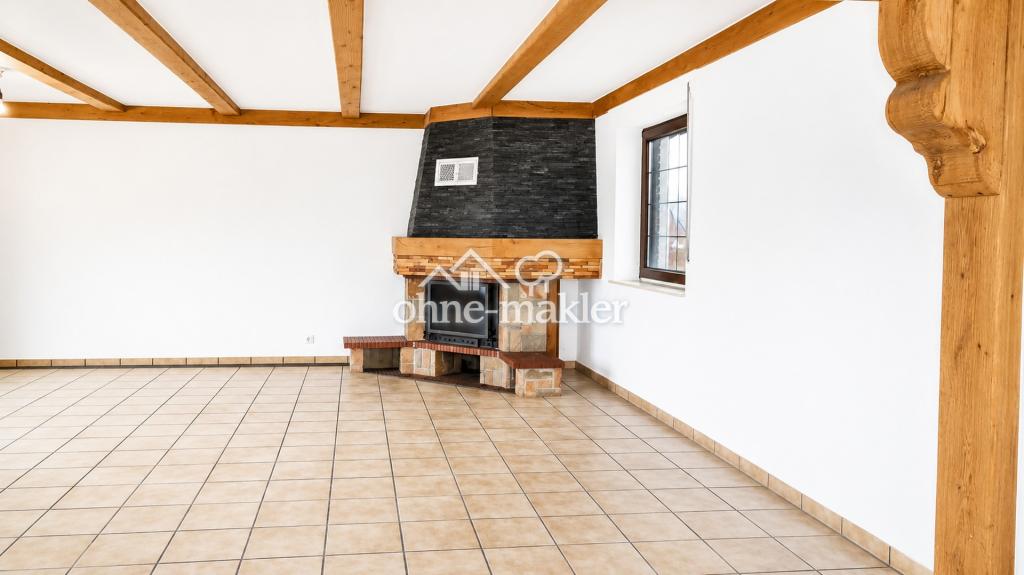 Großzügige Wohnung mit eigenem Eingang, Kamin & Balkon in Bottrop - Photo 1