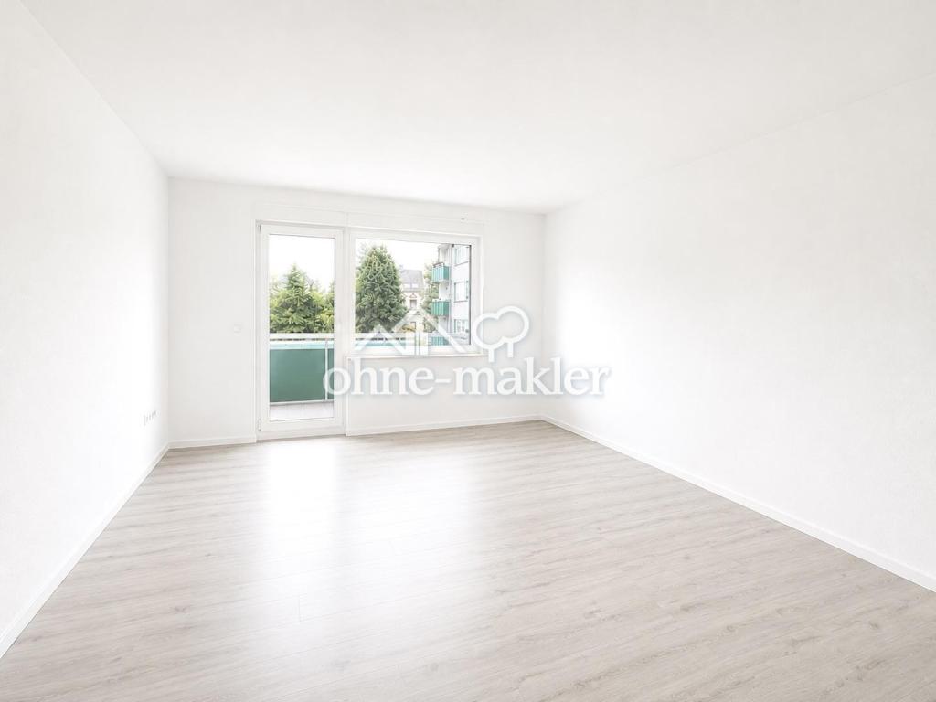 Renovierte 3,5-Zimmer-Wohnung mit Balkon und Fußbodenheizung - Photo 1
