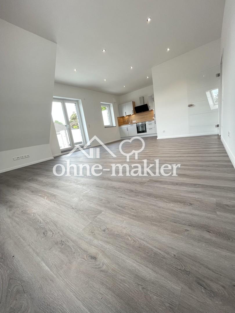 Moderne helle 3-Zimmer-Maisonette-Whg mit EBK und Balkon + Carport in Achim Uphusen - Photo 2