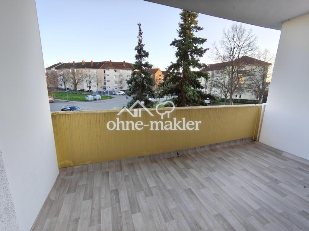 Frisch renoviert: Helle Wohnung mit großem, sonnigen Balkon - Photo 4
