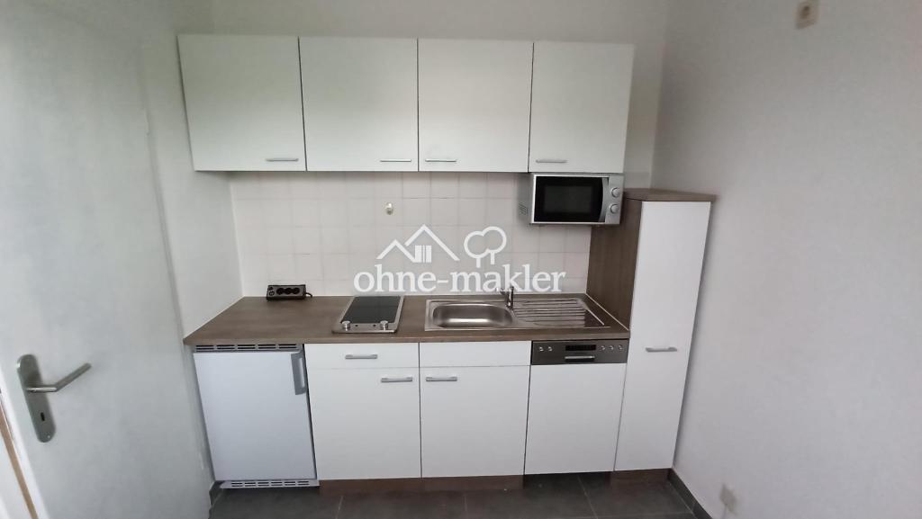 Frisch renoviert: Helle Wohnung mit großem, sonnigen Balkon - Photo 2