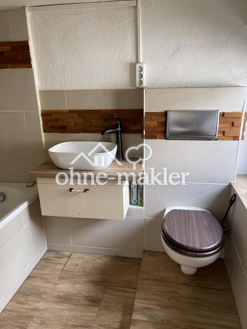 Kleines Haus mit Garten und Blick auf die Mulde - Photo 2