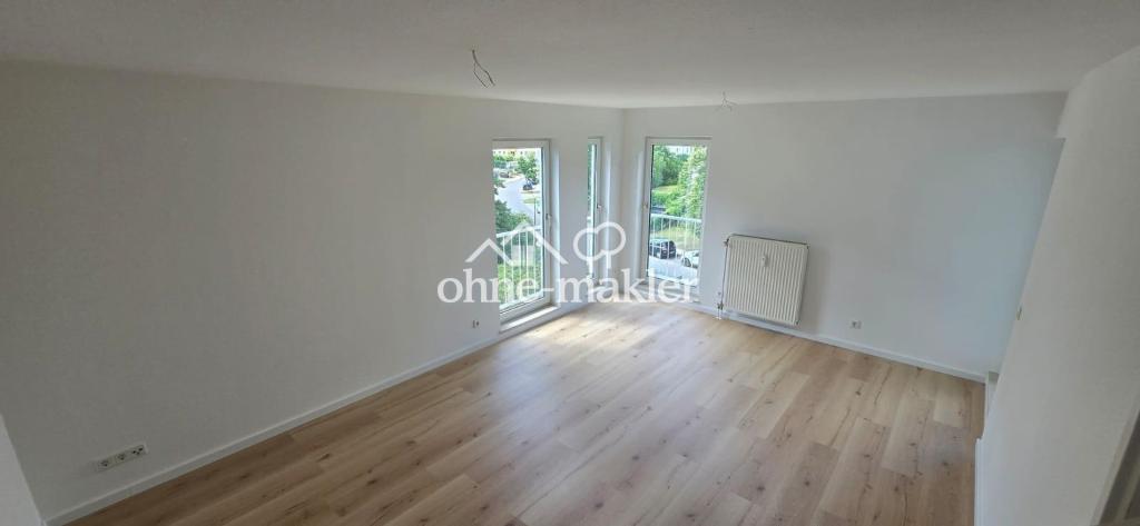 zwei Zimmer Wohnung in Bernau bei Berlin mit Balkon & Tiefgarage frisch renoviert - Photo 2