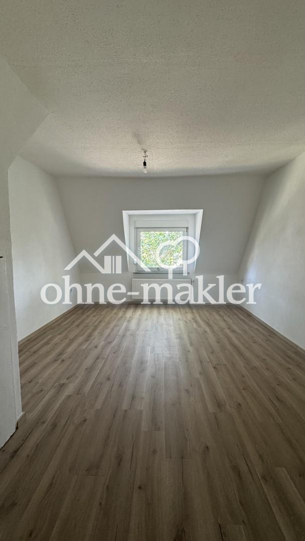 Wohnen mit Charakter: Großzügige 4-Zimmer-Wohnung in Bochum - Photo 4