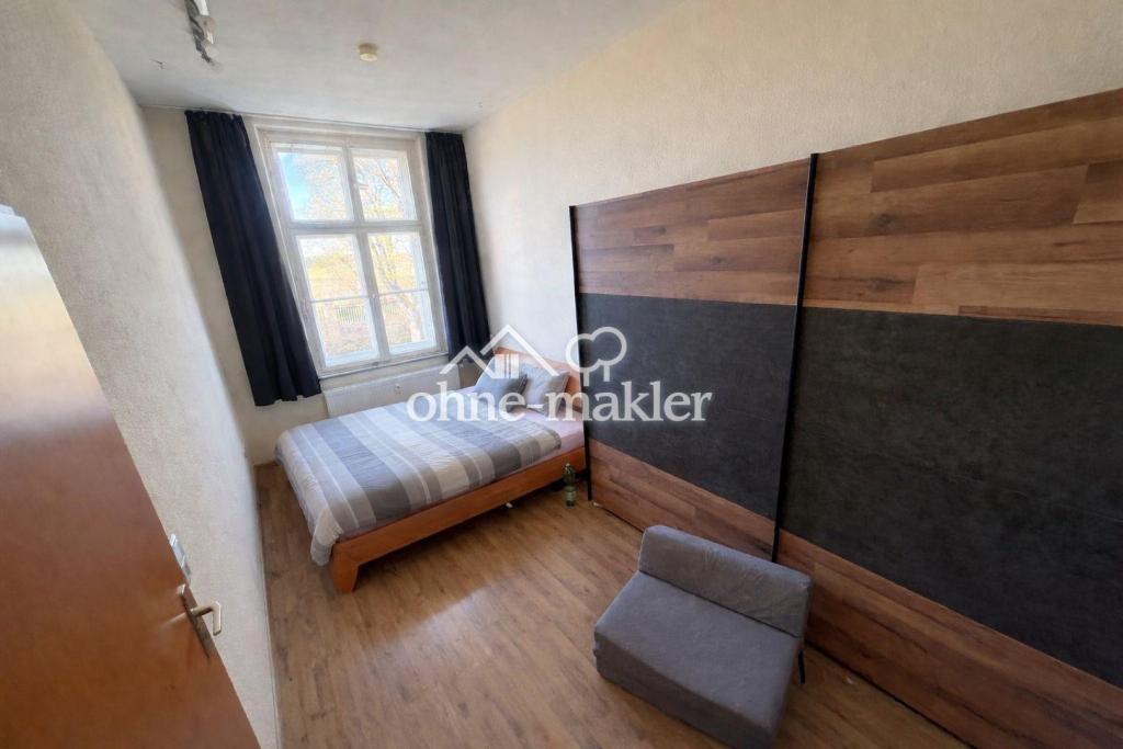 Kulturdenkmal, 3,5 Zi. Sep. Gäste-WC, EBK, Südbalkon, gr. Keller - Foto 2
