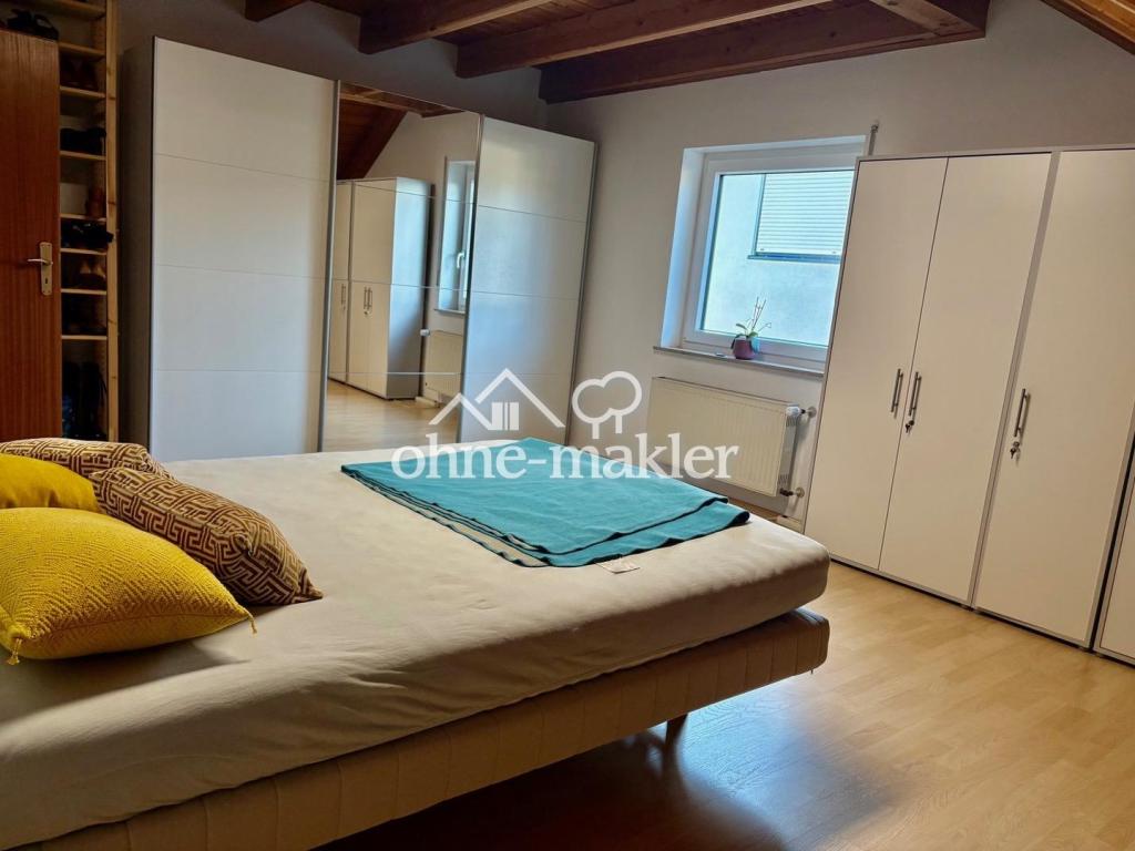 Vollmöblierte großzügige 2-Zi.-Whg. 80qm mit Balkon für 9 bis 18 Monate - Photo 4
