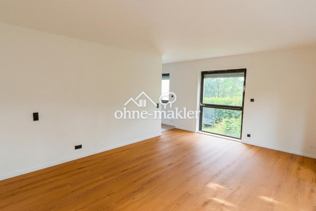 Erstbezug nach Sanierung: Barrierearme 2-Zimmer-Wohnung, Balkon & Tiefgarage in Bestlage Iserlohns - Photo 2