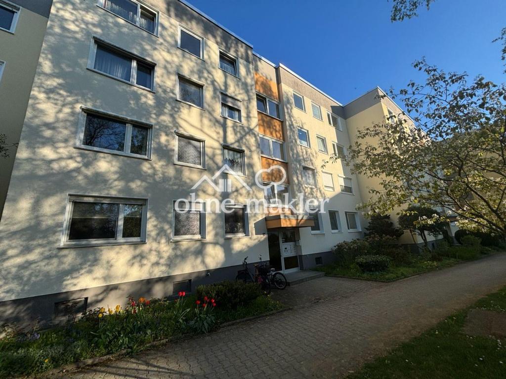 Frisch sanierte 3-Zimmer-Wohnung mit Loggia und TG in attraktiver Lage - Photo 4