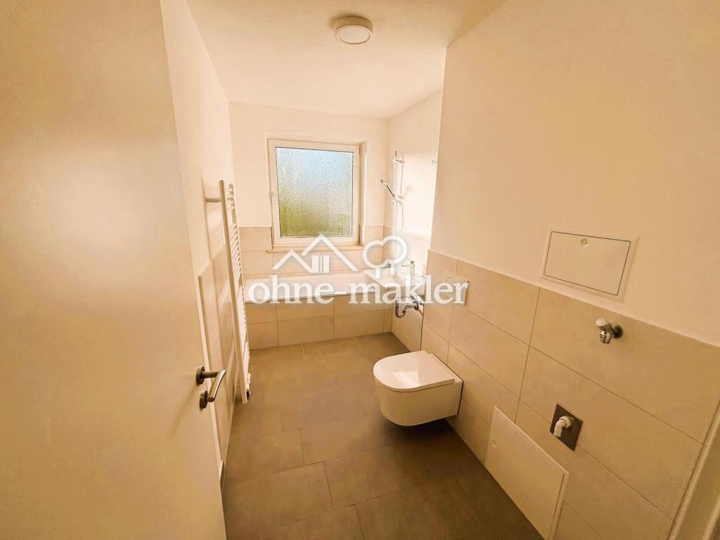 Frisch sanierte 3-Zimmer-Wohnung mit Loggia und TG in attraktiver Lage - Photo 2