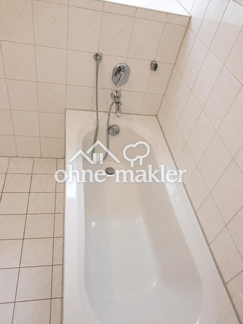 Wohnen mit Geschichte - großzügige 2-Zimmer Wohnung - Photo 3