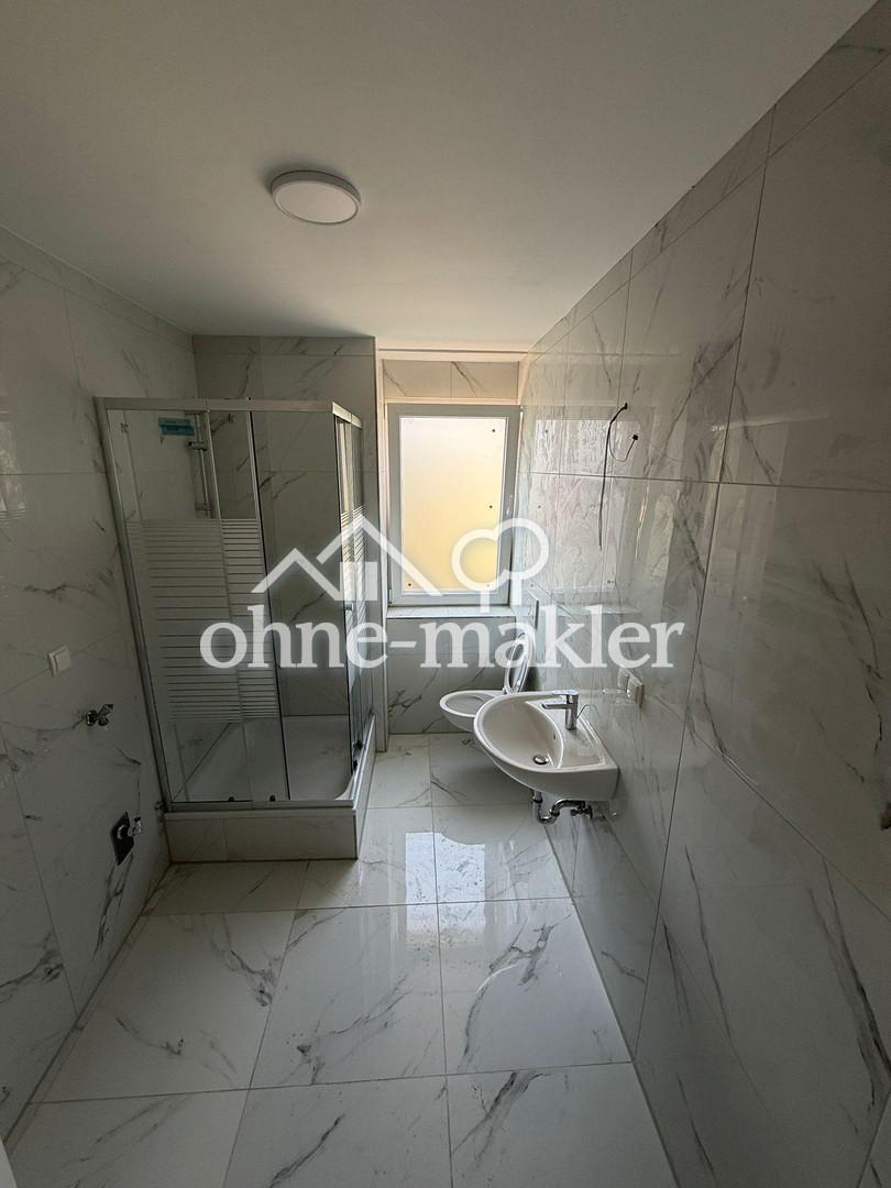 WG-Zimmer in modernisierter 3-Zimmer-Wohnung zu vermieten - Photo 2