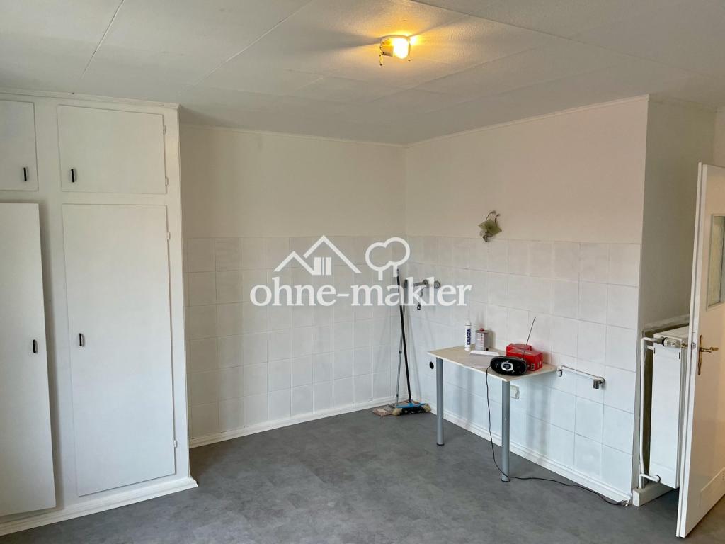 Renovierte 2,5-Raum-Penthouse-Wohnung mit Balkon in Kaiserslautern - Photo 1
