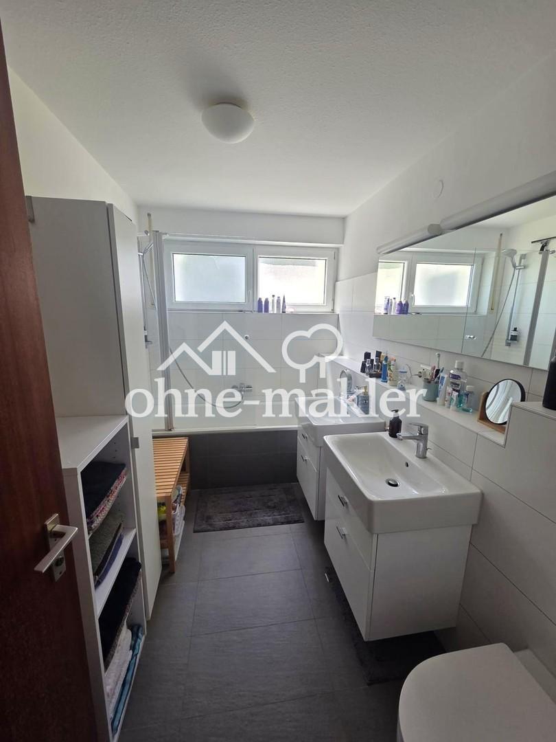 Großzügige 4-Zimmer-Wohnung mit 117 m², 2 Balkonen und solider Einbauküche in Tübingen-Derendingen - Foto 5