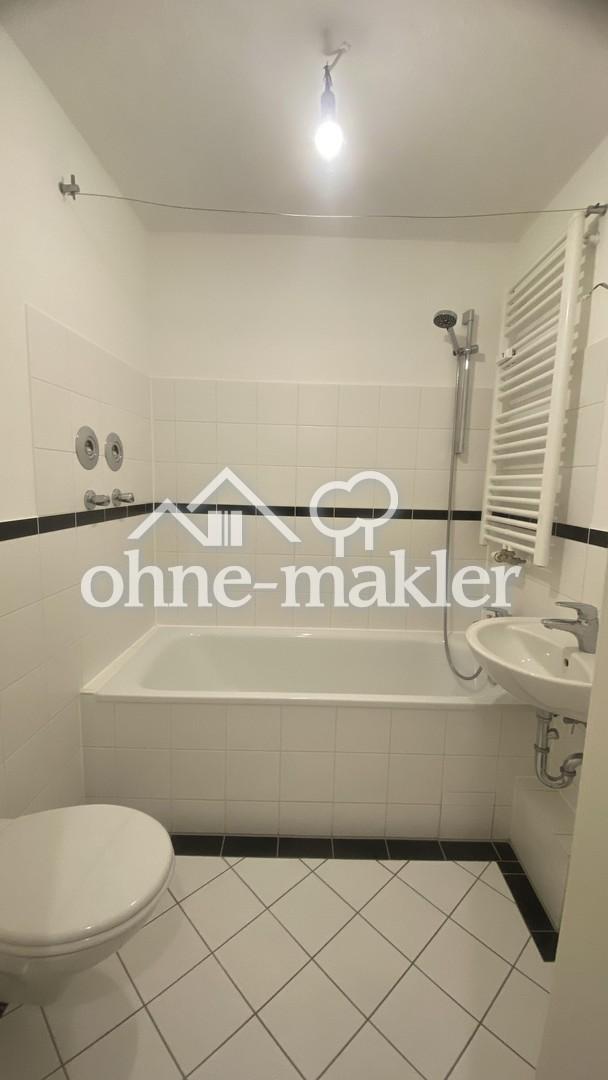Mitten in Nürnberg eine tolle 3-Zimmer Maisonettewohnung mit Einbauküche - Photo 4