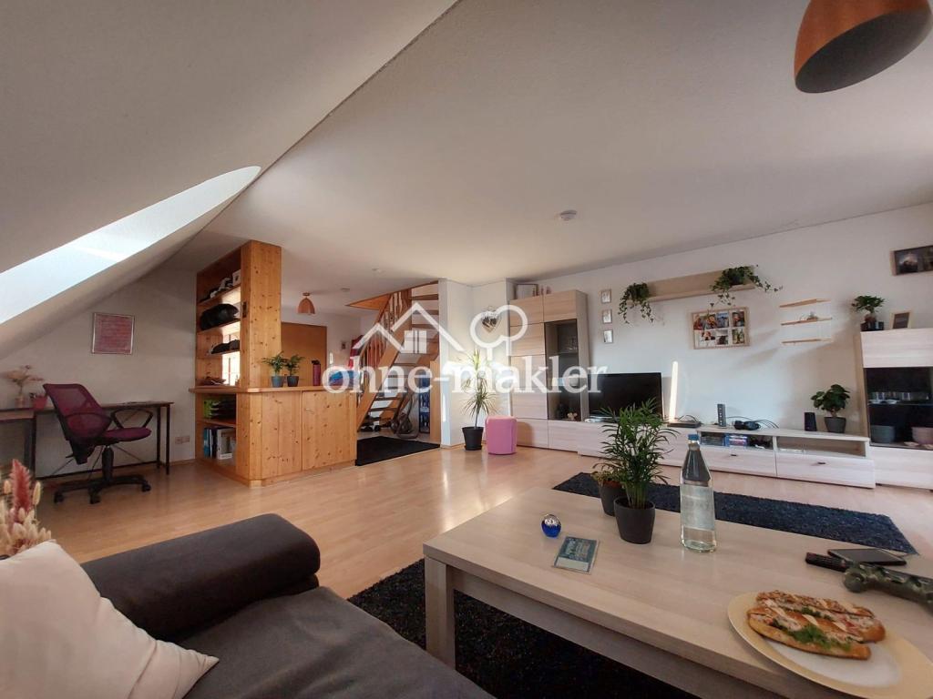 Gepflegte 2-Zimmer-Wohnung mit Balkon und Einbauküche in der Innenstadt - Photo 2