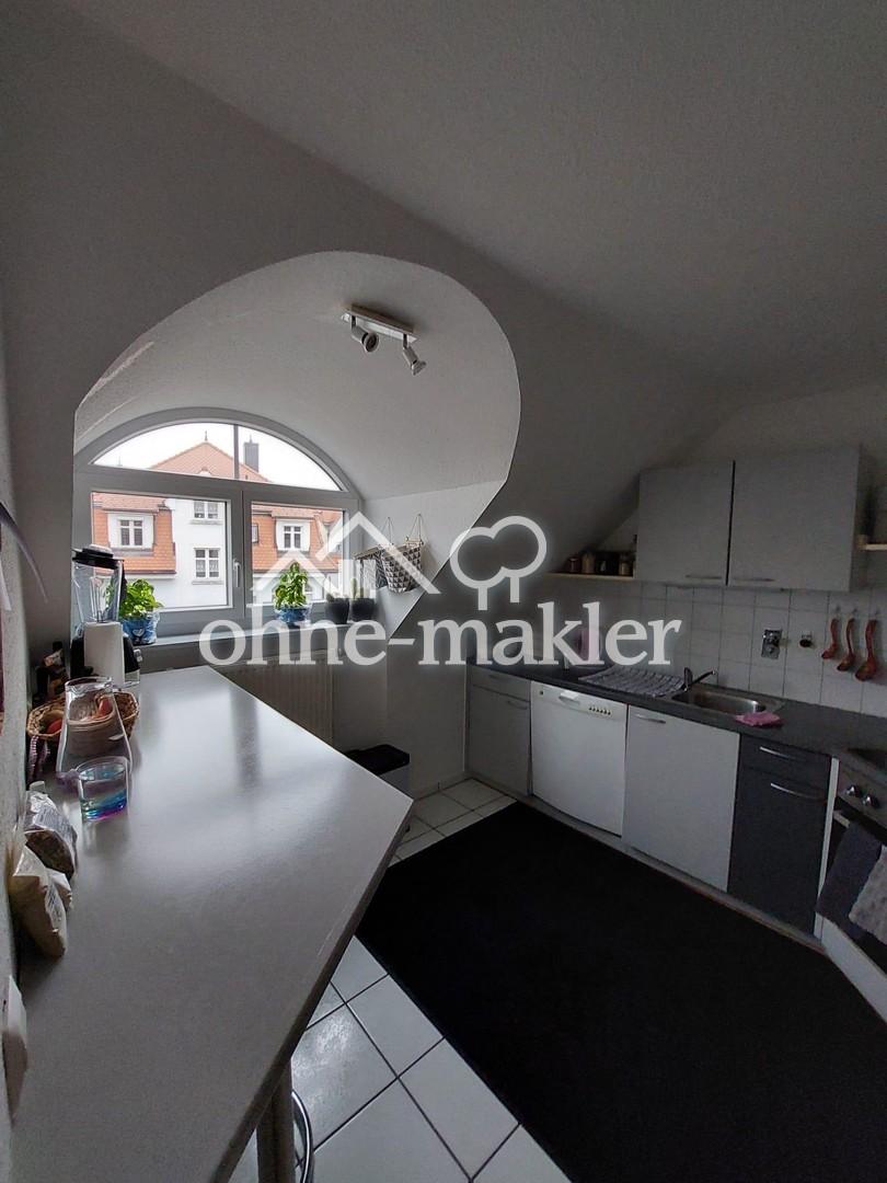 Gepflegte 2-Zimmer-Wohnung mit Balkon und Einbauküche in der Innenstadt - Photo 4