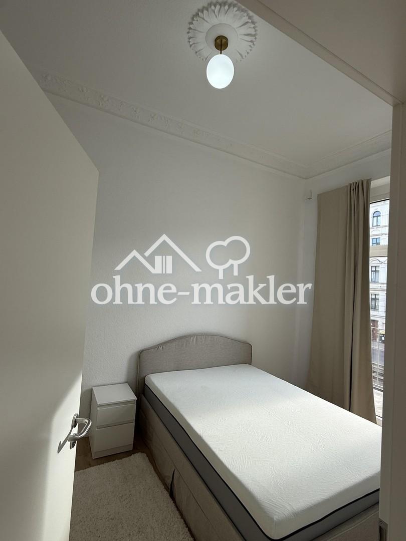 Sarnierte Altbau Wohnung (möbliert) WG 4-5 Personen - Photo 1
