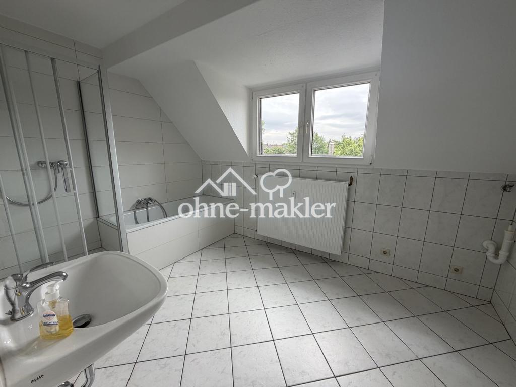Hoch hinaus - Leben mit Charakter, 3-Zimmer-Wohnung in zentraler Lage - Foto 1