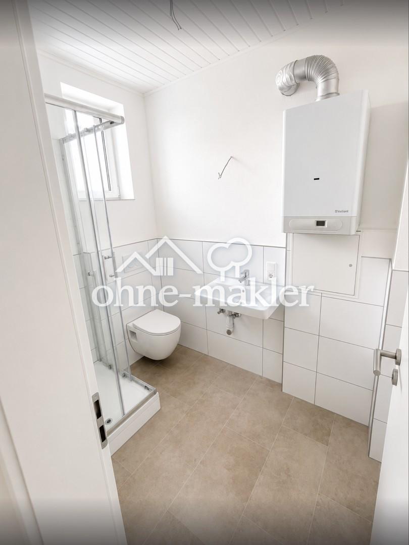 Schöne 5- Zimmerwohnung mit privatem Garten - Photo 2
