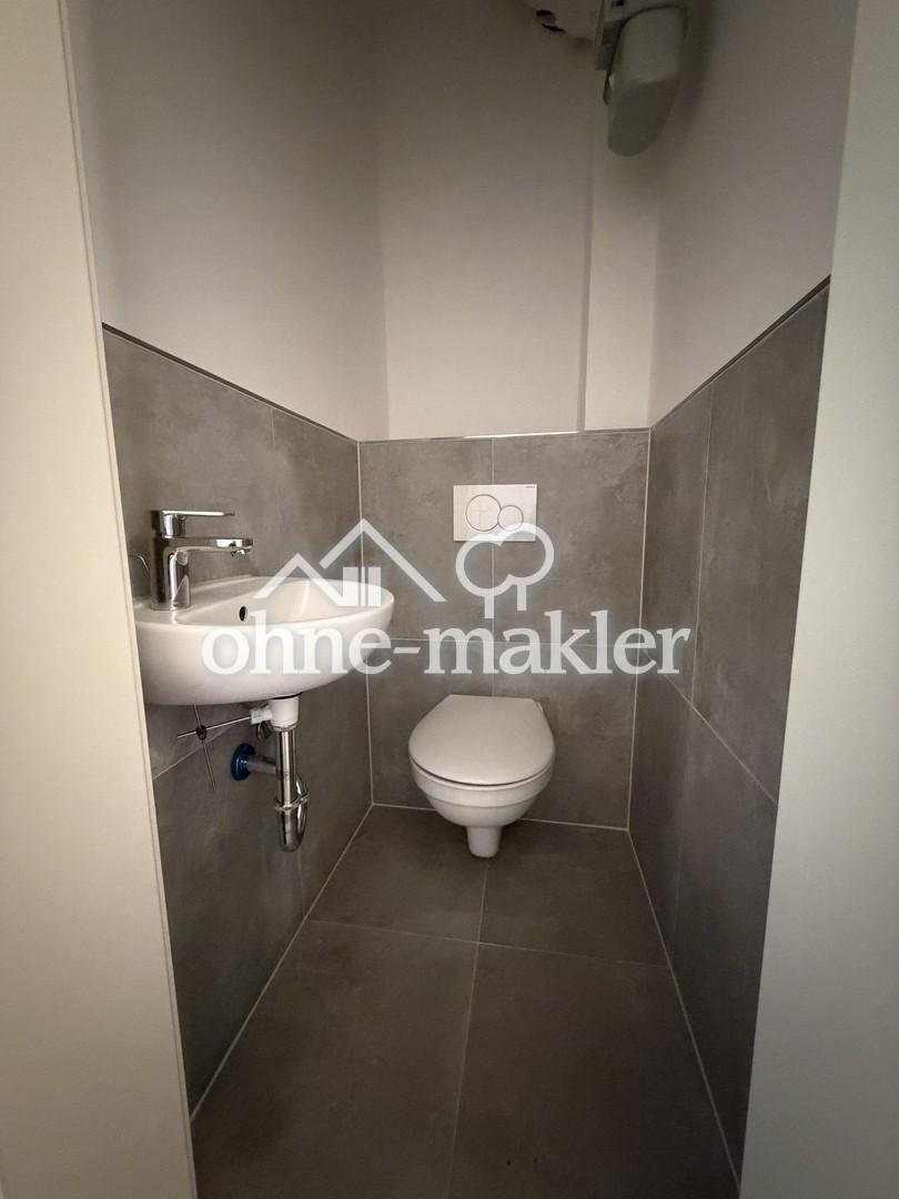 Erstbezug nach Kernsanierung | 3 Zimmer | Große Wohnküche | Loggia | WG-geeignet - Photo 5