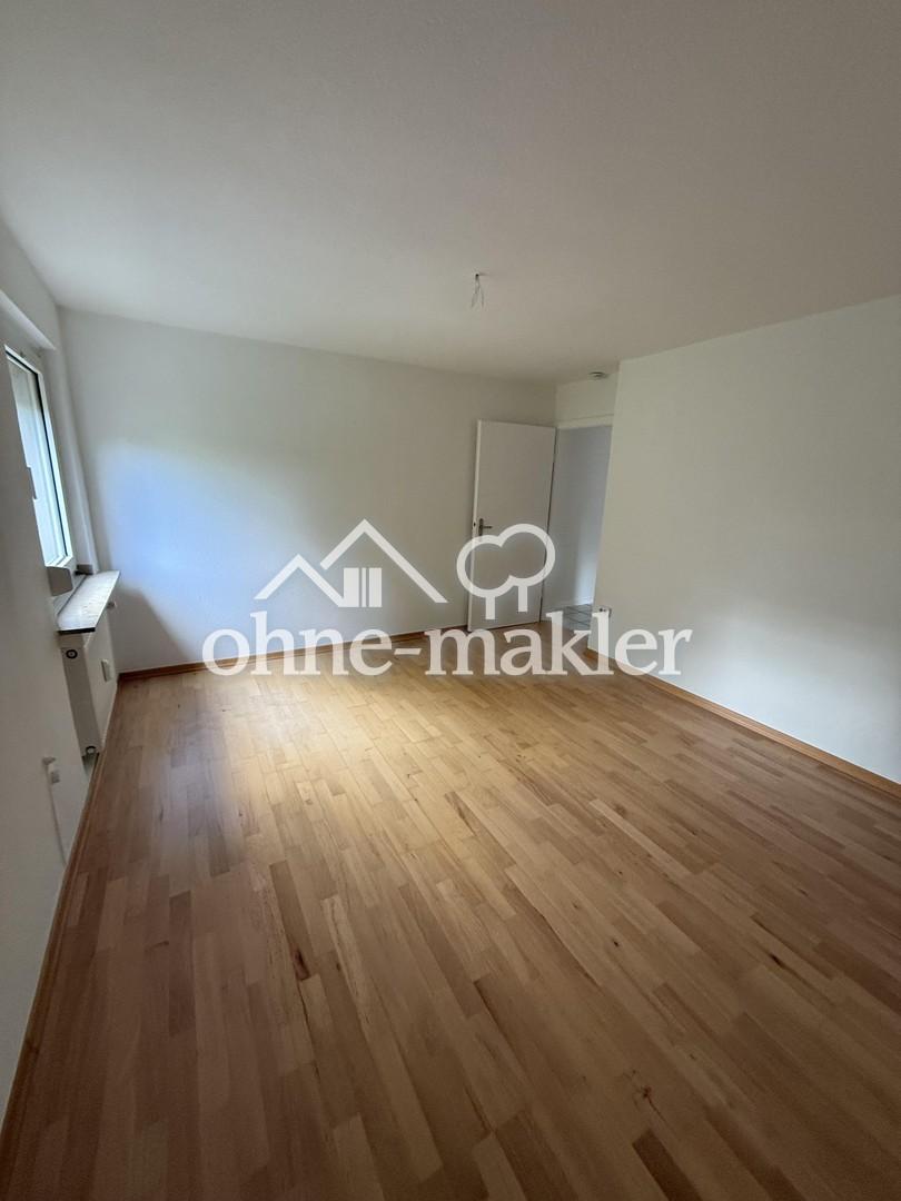 Helle 2-Zimmer-Wohnung im DG mit großem Balkon– nördliche Gartenstadt - Photo 1