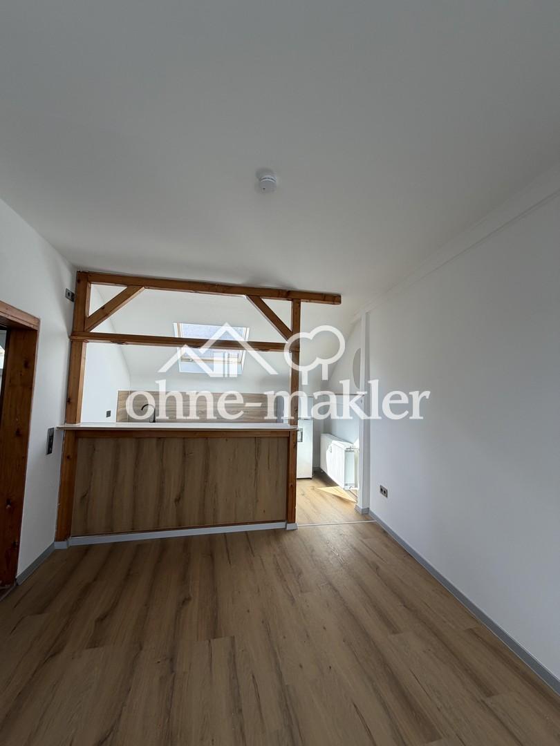 2 Zimmer Dachgeschoss Wohnung - Foto 1