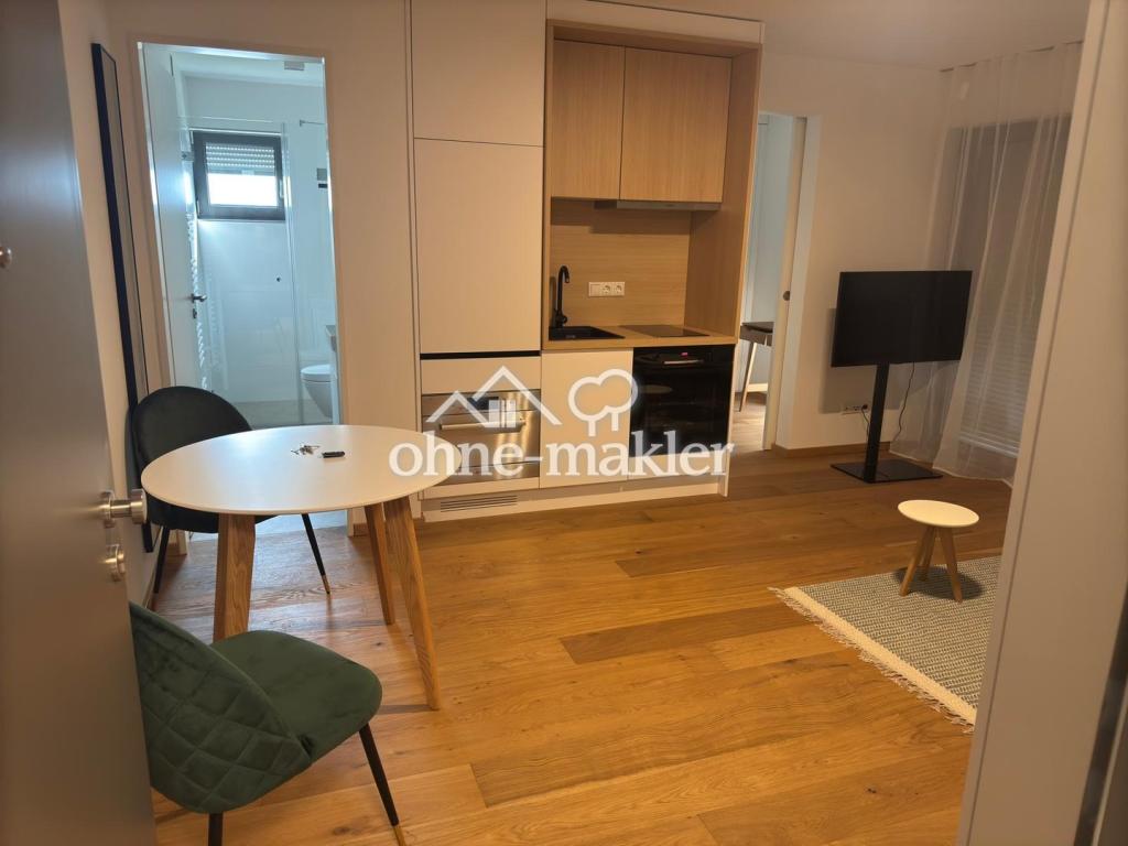 ab 01.09. möblierte 2-Zimmer-Mietwohnung in München-Fasangarten - Photo 4
