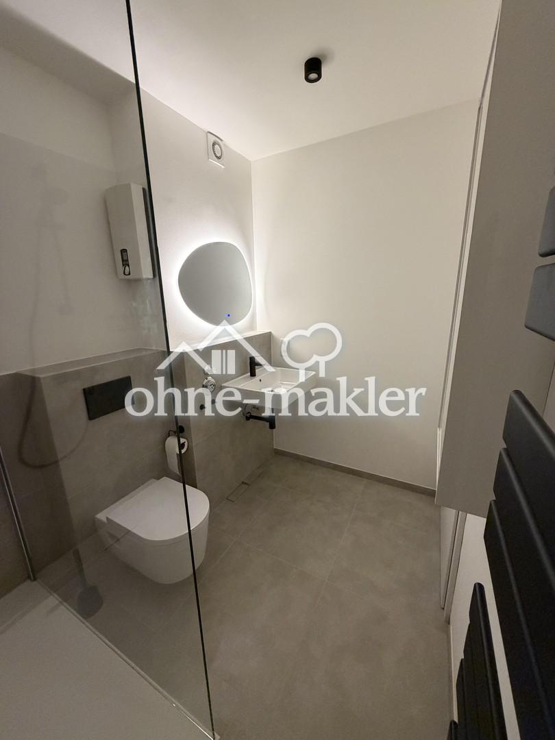 Erstbezug nach Sanierung: gut geschnittene Wohnung in gepflegtem Mehrfamilienhaus in ruhiger Lage - Foto 3