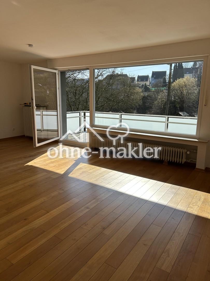 Schöne Wohnung 82m2 mit Südbalkon,neuem Bad, Keller und 1 Parkplatz - Photo 1