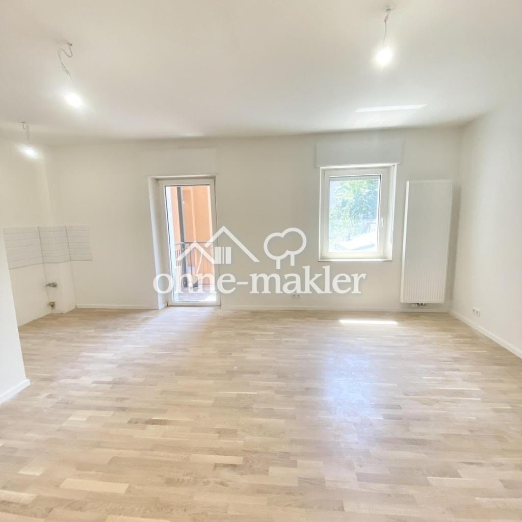 Erstbezug: neu sanierte 3 Zimmer-Wohnung mit Balkon - Foto 1