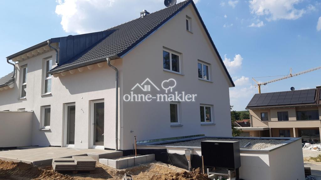 Doppelhaushälfte (Neubau) mit Garage und Garten zu vermieten - Photo 2