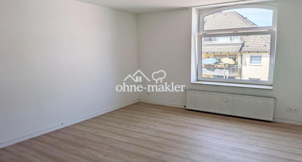 Geringe Heizkosten: Modernisiertes Apartment mit Einbauküche & neuem Badezimmer - Foto 1