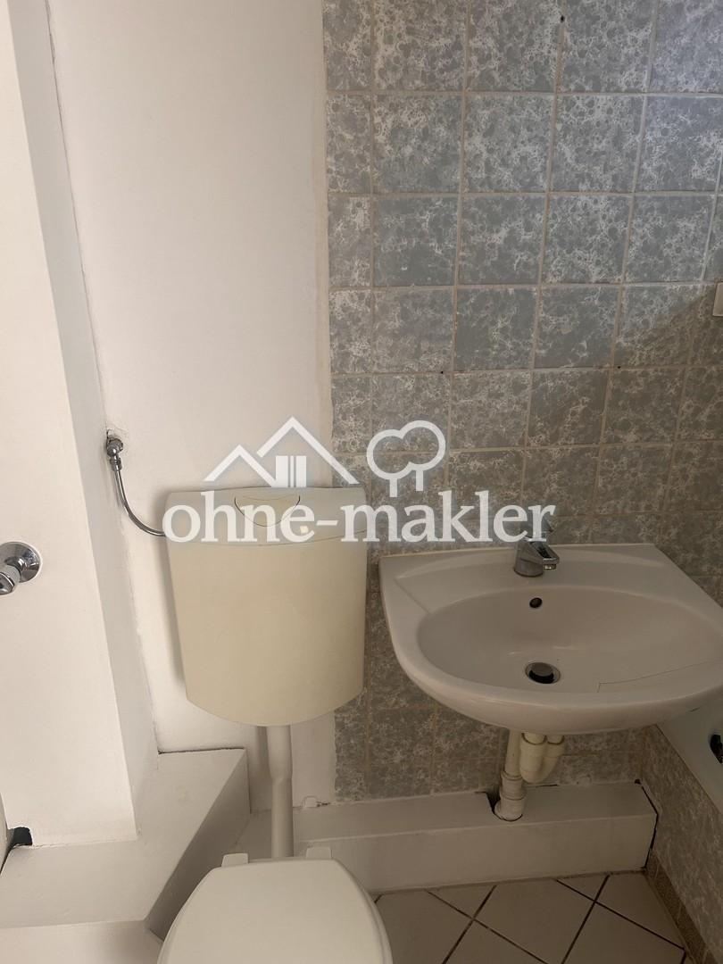 Gut geschnittene, helle 2 Zimmer Wohnung in St. Lorenz Nord – Nachtspeicherheizung – 1. OG ab SOFORT - Photo 3