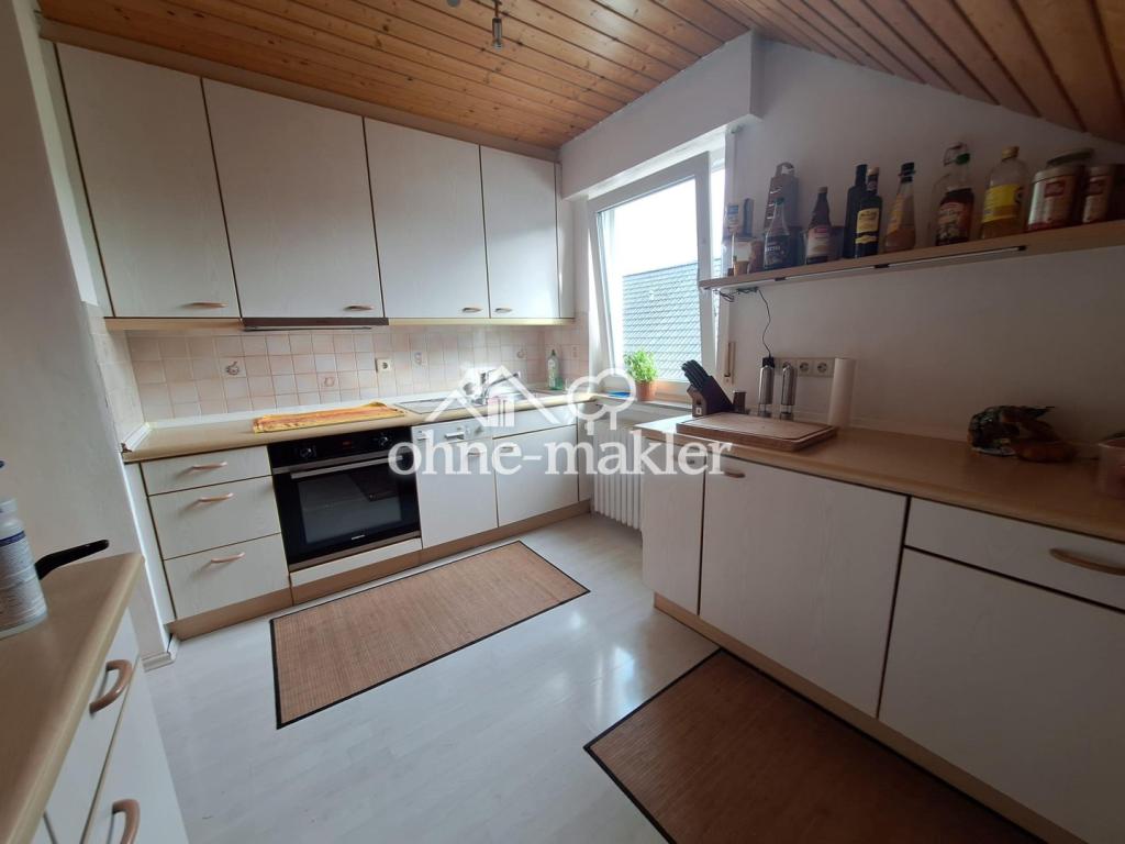 Gemütliche Dachgeschosswohnung 4 Zimmer mit Einbauküche in ruhiger Wohngegend - Foto 5