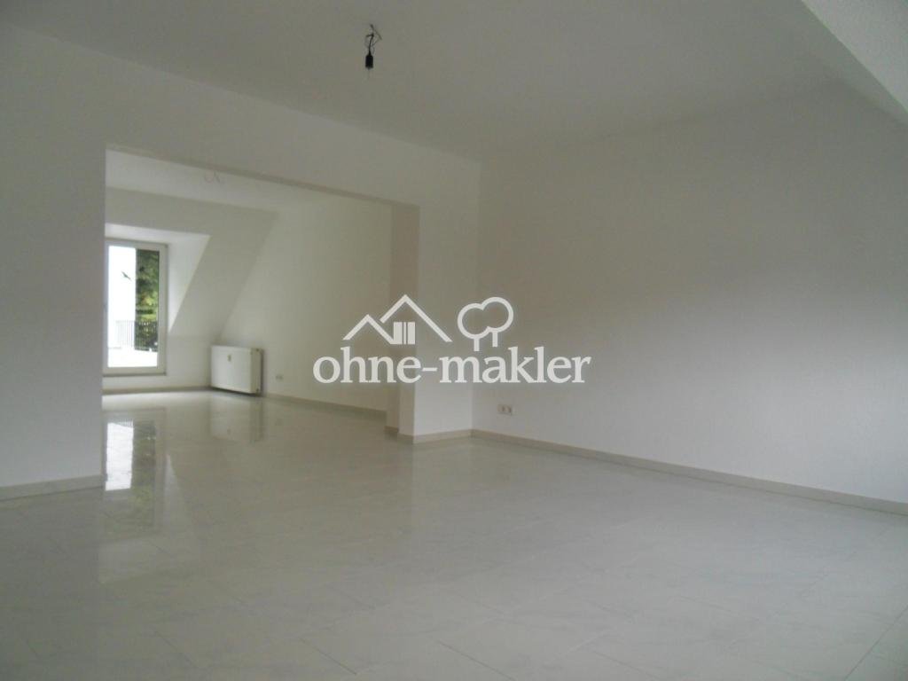 Besondere Dachgeschosswohnung über zwei Etagen mit Süd-West-Dachterrasse,Tageslichtbad mit Fenster - Photo 4