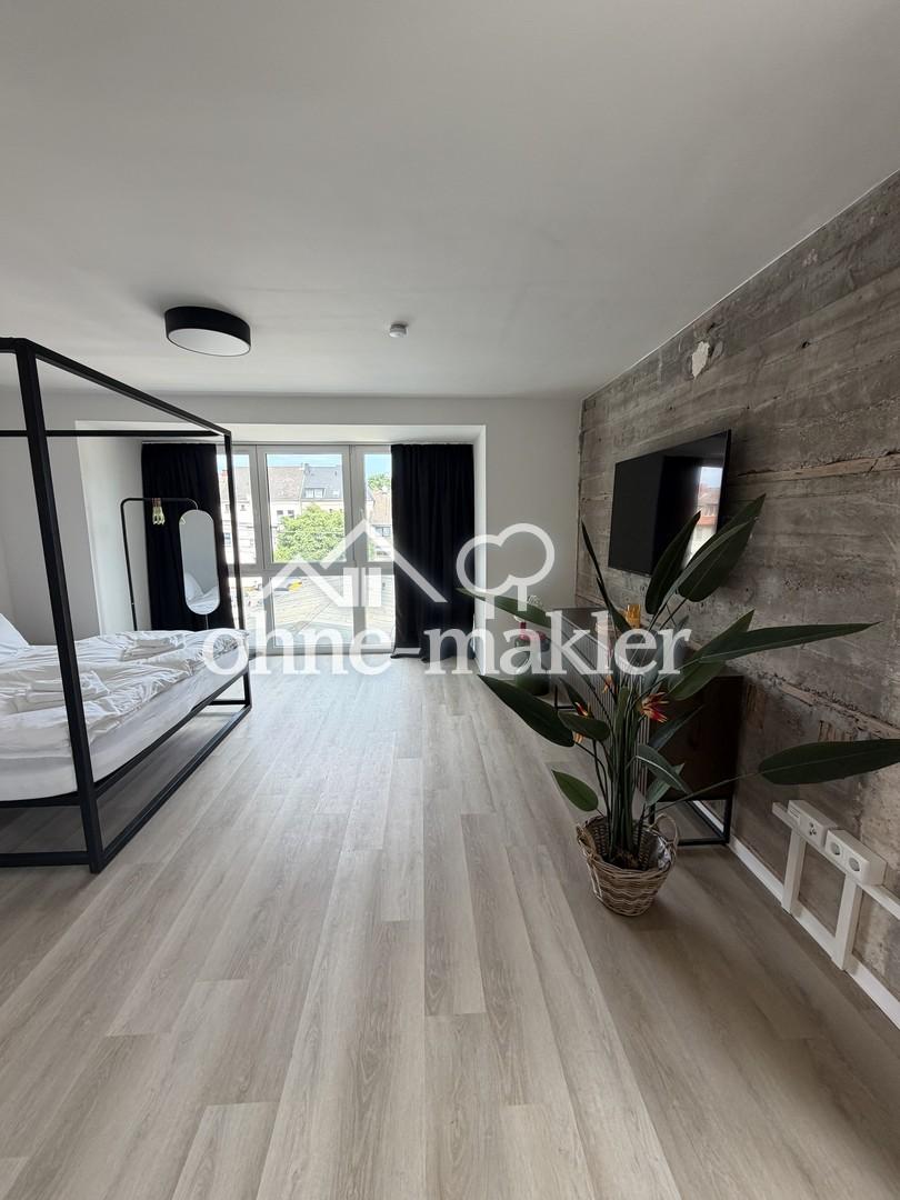 Loftwohnung im ehemaligen Hochbunker – Voll möbliert - Photo 4