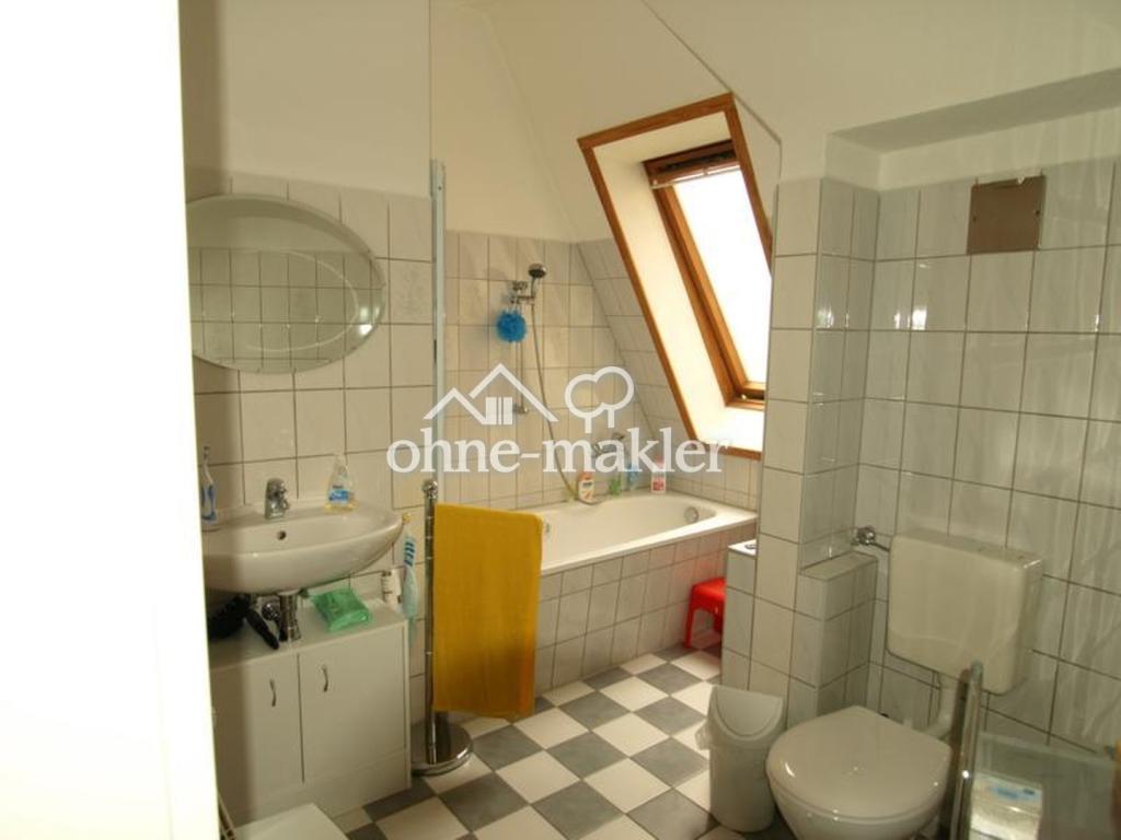 TOP 3 Raum DG WE, super Lage, Tageslichtbad, großer Balkon - Foto 4
