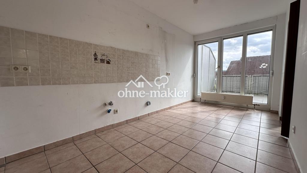 Helle 2-ZKB-DG Wohnung mit 2 Balkonen, Stellplatz & Keller in Bad Emstal-Sand - Photo 2