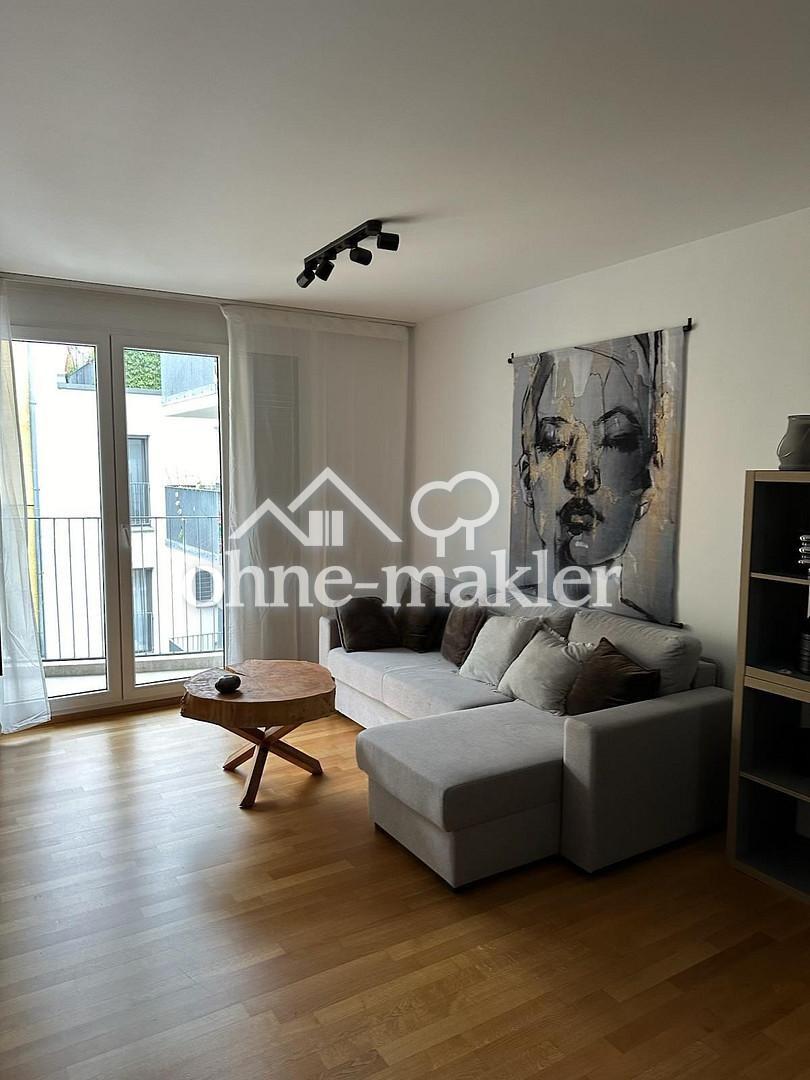 Schöne, lichtdurchflutete voll möbilierte zwei Zimmer Wohnung in Ludwigsvorstadt - Foto 1