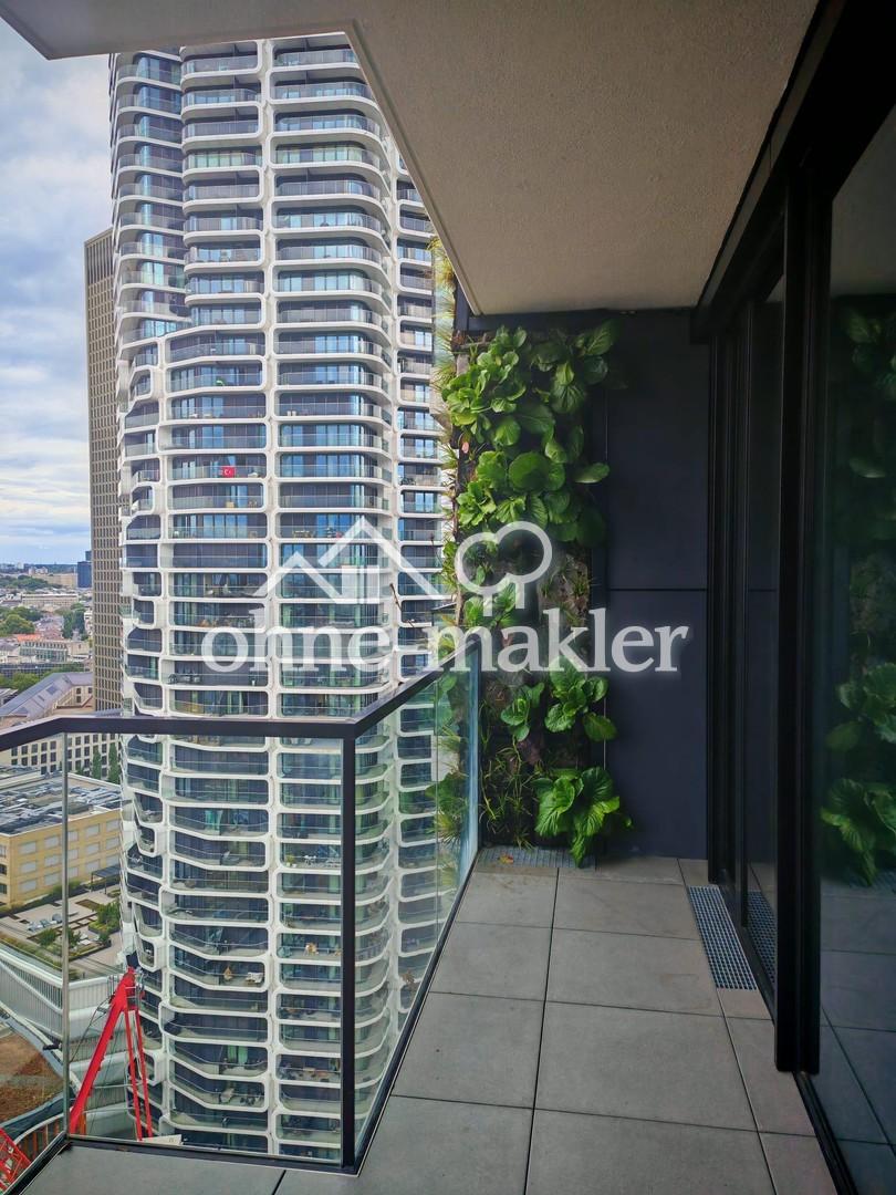 Luxuriöses Wohnen über den Dächern von Frankfurt: Exklusives Apartment im 23. OG des EDEN Tower - Photo 4
