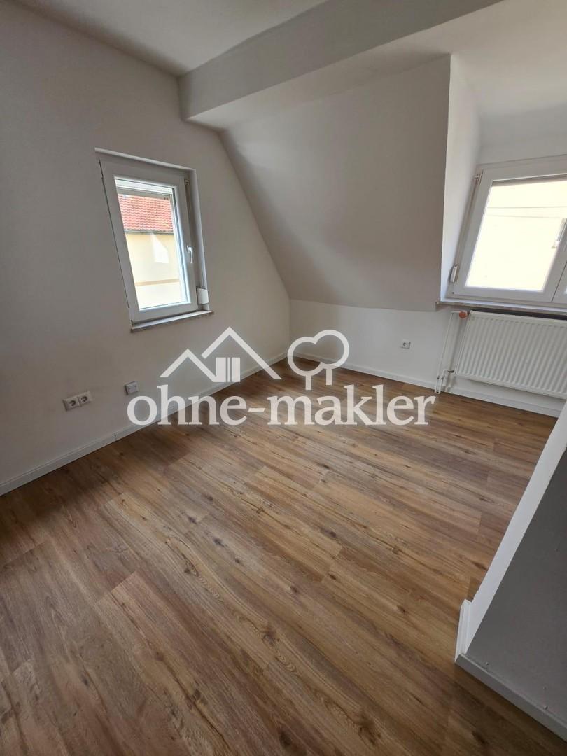 Historisches Flair trifft modernes Wohnen – Maisonette mit Dachterrasse im Herzen von Gochsheim - Foto 4