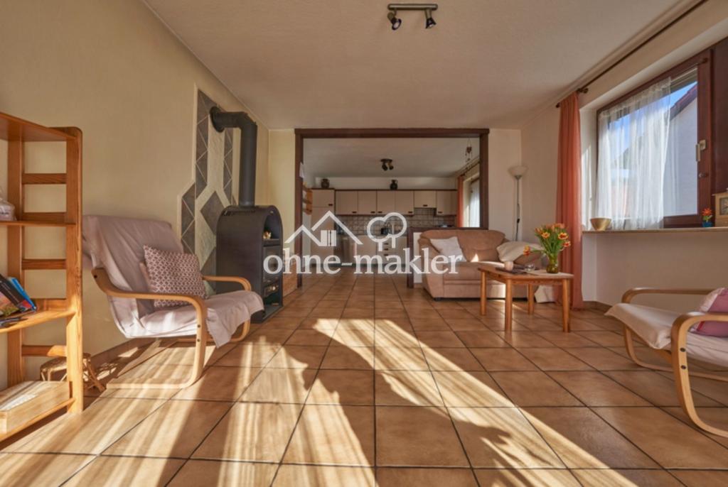 Lichtdurchflutete Doppelhaushälfte mit Balkon und Garage - Photo 2