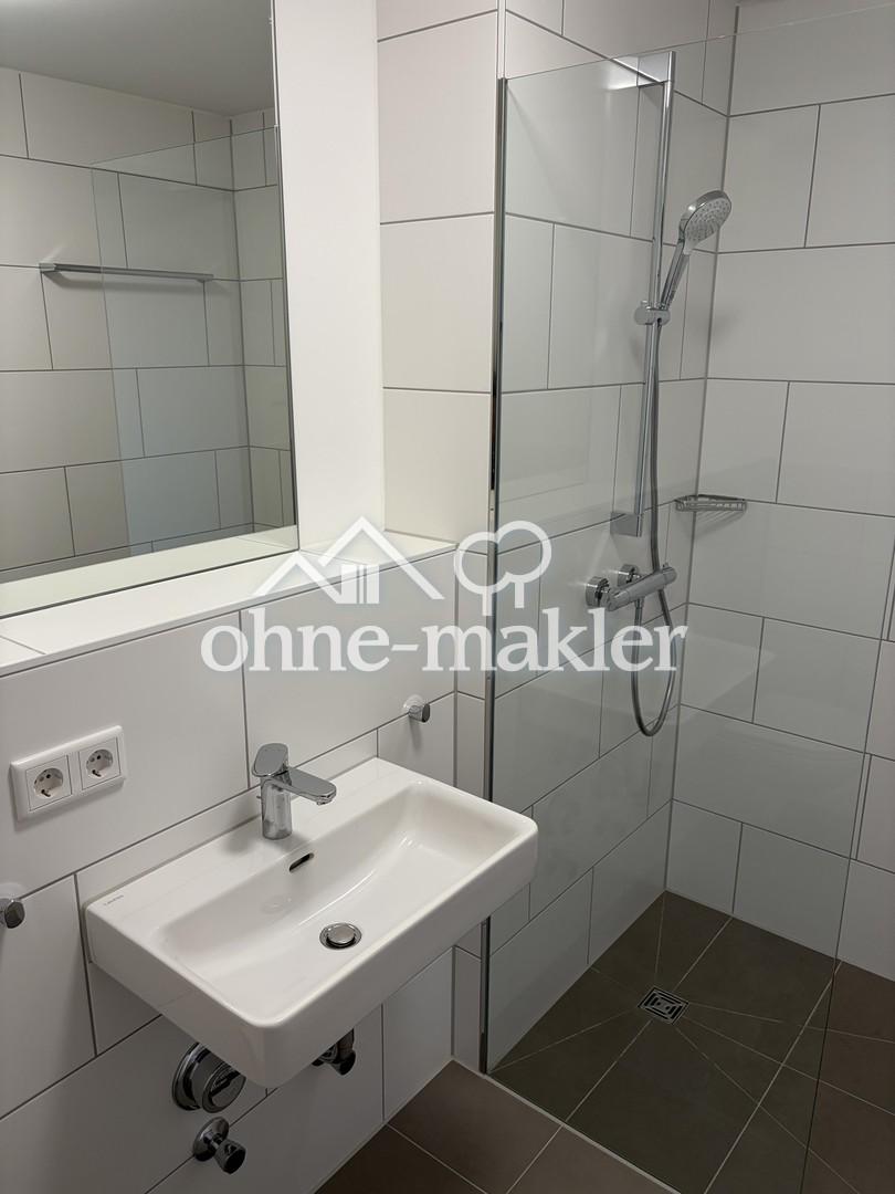 Direkt an der Uni / FH - Möbliertes Studentenapartment mit Balkon - Foto 5