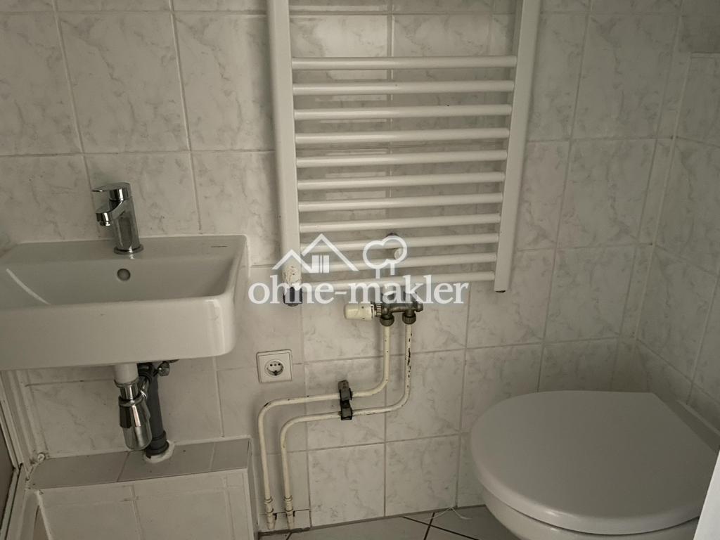 Elegant 5-Room Historic Apartment with 16 m² Sunny Balcony – Available from 01 September 2026 - Photo 4