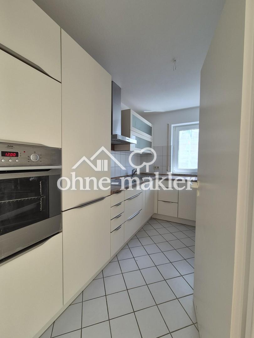 Schöne, helle 3-Zimmer Wohnung mit EBK, Balkon und Stellplatz - Photo 2