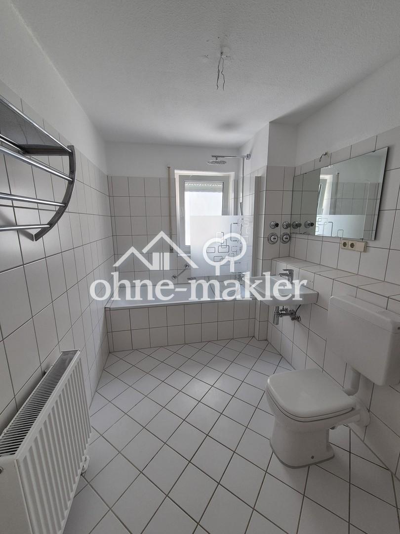 Schöne, helle 3-Zimmer Wohnung mit EBK, Balkon und Stellplatz - Photo 4
